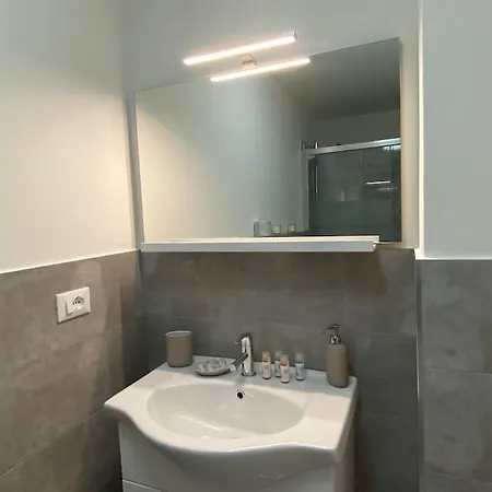 Nencionihouse- Modern Comfort Close To Center *