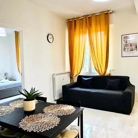 Nencionihouse- Modern Comfort Close To Center 公寓
