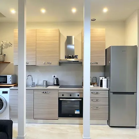 Nencionihouse- Modern Comfort Close To Center